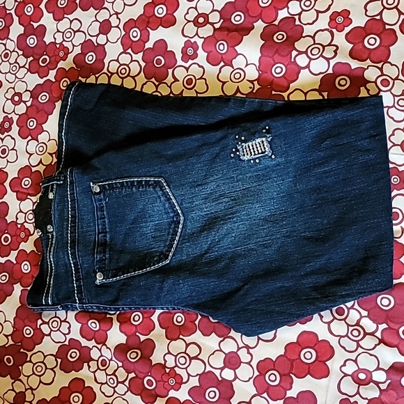 {Style & Co} Dark Wash Jeans☆Distressed☆Embellished☆ Size 10 - Picture 11 of 13